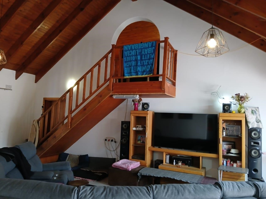 4 Bedroom Property for Sale in Hartenbos Central Western Cape